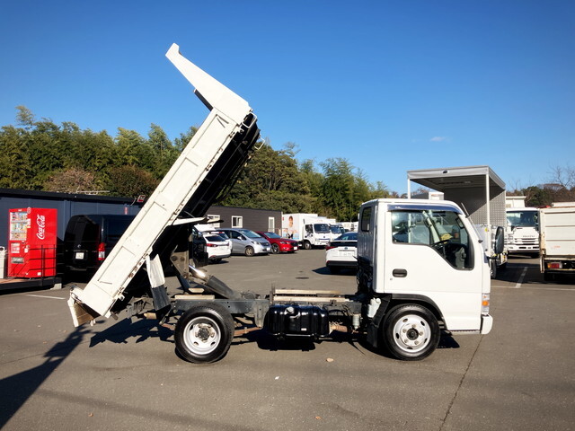 いすゞエルフダンプ小型（2t・3t）[写真08]