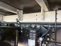 三菱ふそうキャンターアルミバン小型（2t・3t）[写真15]