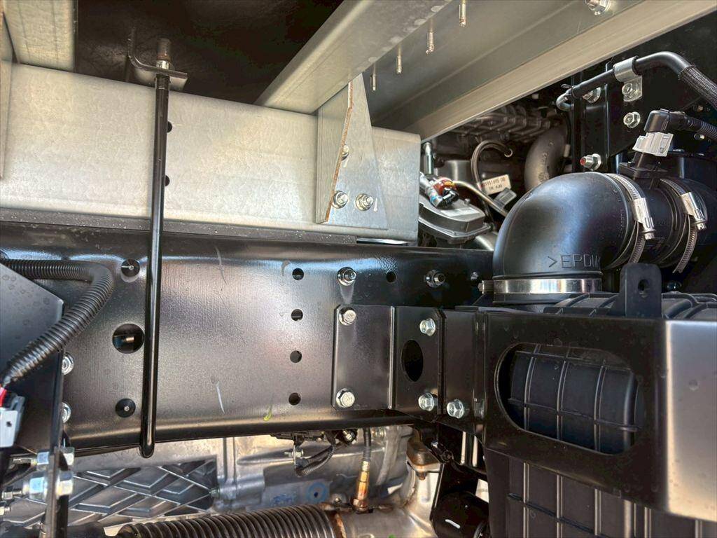 三菱ふそうキャンターアルミバン小型（2t・3t）[写真15]