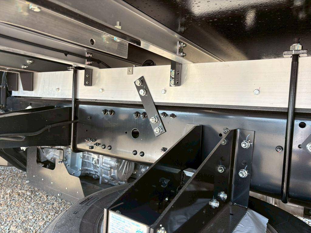 三菱ふそうファイター冷凍車（冷蔵車）中型（4t）[写真13]