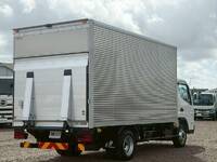 三菱ふそうキャンターアルミバン小型（2t・3t）[写真05]