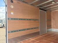 三菱ふそうキャンターアルミバン小型（2t・3t）[写真10]