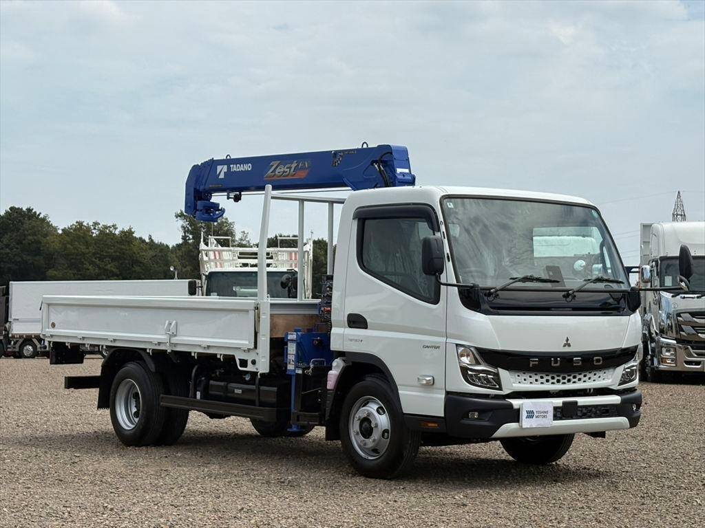 三菱ふそうキャンタークレーン4段小型（2t・3t）[写真02]