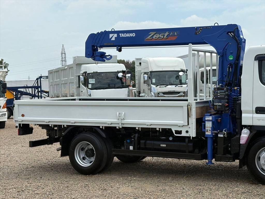 三菱ふそうキャンタークレーン4段小型（2t・3t）[写真05]