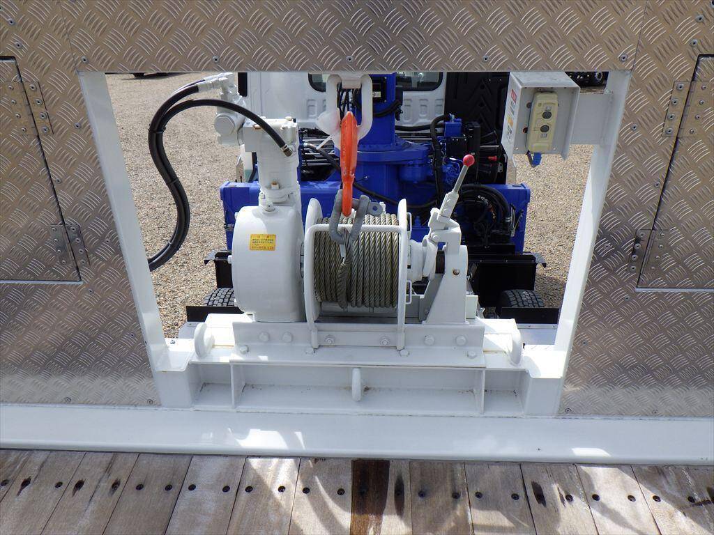 いすゞギガセーフティクレーン4段大型（10t）[写真08]