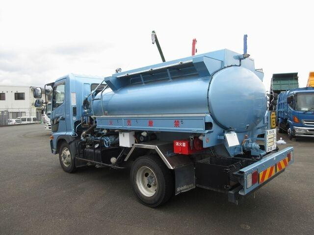 日野レンジャータンク車（タンクローリー）中型（4t）[写真02]