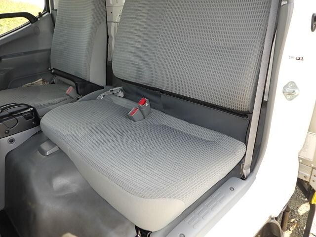 トヨタダイナアルミバン小型（2t・3t）[写真23]