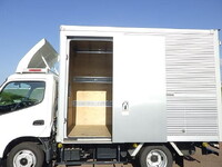 トヨタダイナアルミバン小型（2t・3t）[写真06]