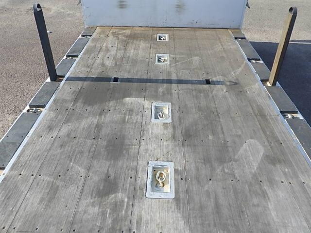 いすゞフォワードアルミブロック中型（4t）[写真11]