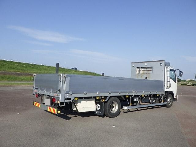 いすゞフォワードアルミブロック中型（4t）[写真04]