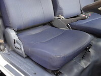 三菱ふそうキャンター高所作業車小型（2t・3t）[写真26]