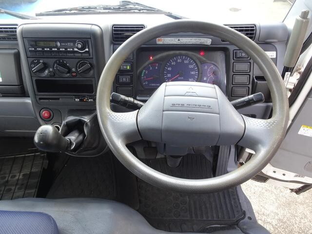 三菱ふそうキャンター高所作業車小型（2t・3t）[写真26]