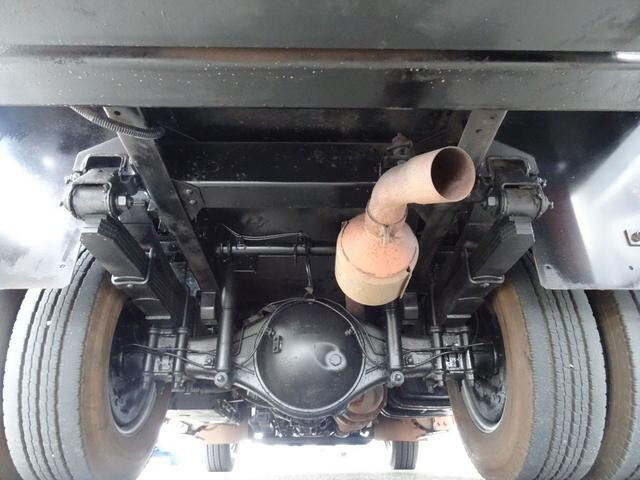 三菱ふそうキャンター高所作業車小型（2t・3t）[写真38]