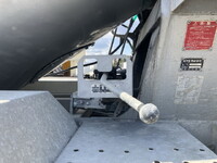 いすゞエルフミキサー車（コンクリートミキサー）小型（2t・3t）[写真17]