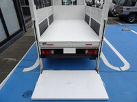 いすゞエルフ平ボディ小型（2t・3t）[写真12]