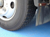 いすゞエルフ平ボディ小型（2t・3t）[写真17]