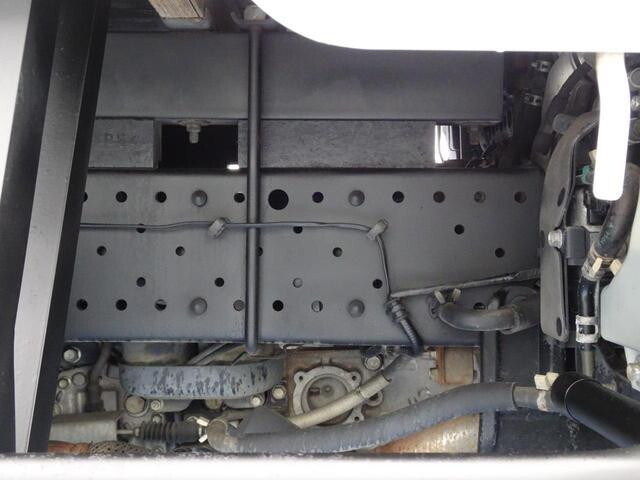 いすゞエルフ平ボディ小型（2t・3t）[写真22]