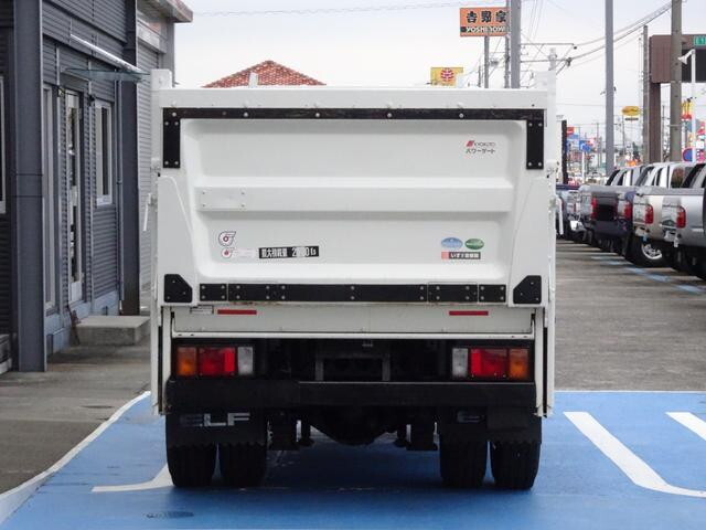 いすゞエルフ平ボディ小型（2t・3t）[写真05]