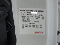 いすゞエルフ平ボディ小型（2t・3t）[写真09]