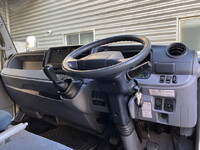 三菱ふそうキャンターアルミバン小型（2t・3t）[写真27]