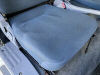 三菱ふそうキャンターアルミバン小型（2t・3t）[写真37]