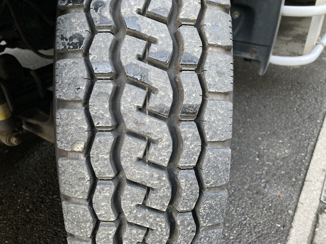 日野デュトロアルミバン小型（2t・3t）[写真14]