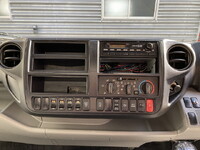 日野デュトロアルミバン小型（2t・3t）[写真19]