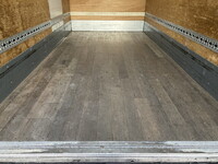 日野デュトロアルミバン小型（2t・3t）[写真26]