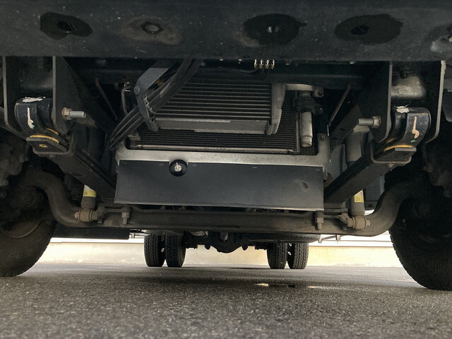 日野デュトロアルミバン小型（2t・3t）[写真09]