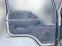 いすゞエルフミキサー車（コンクリートミキサー）小型（2t・3t）[写真26]