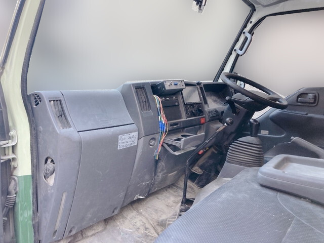 いすゞエルフミキサー車（コンクリートミキサー）小型（2t・3t）[写真27]