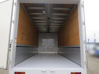 いすゞフォワードアルミウイング中型（4t）[写真12]