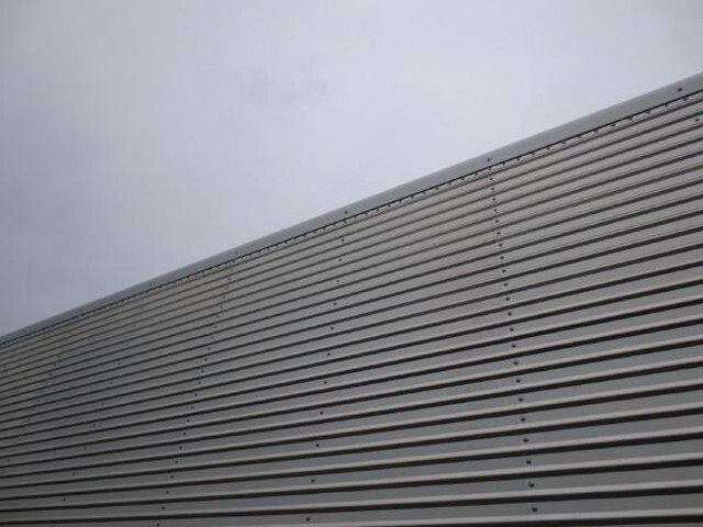 いすゞフォワードアルミウイング中型（4t）[写真18]