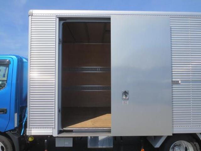 日野デュトロアルミバン小型（2t・3t）[写真08]