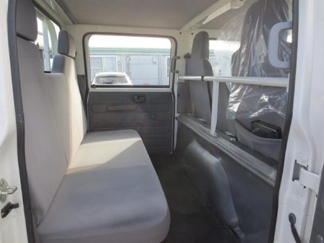 マツダタイタンダブルキャブ（Wキャブ）小型（2t・3t）[写真10]