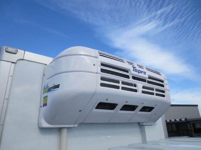 三菱ふそうファイター冷凍車（冷蔵車）中型（4t）[写真10]