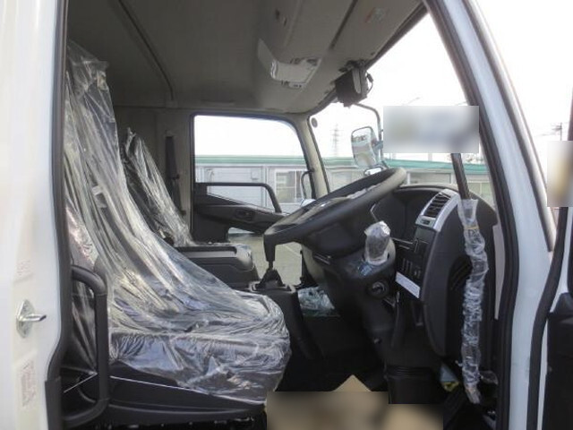 三菱ふそうファイター冷凍車（冷蔵車）中型（4t）[写真17]