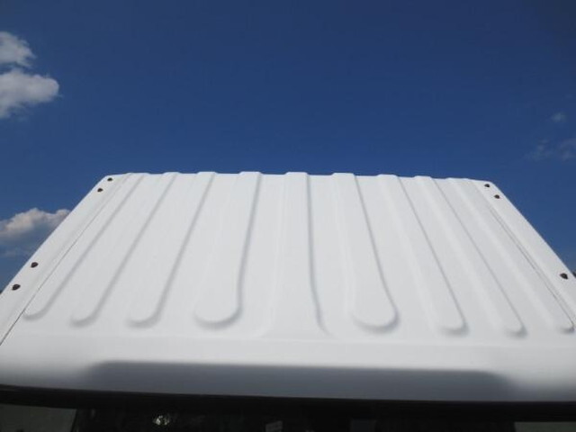 いすゞエルフ保冷バン小型（2t・3t）[写真13]