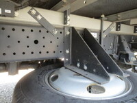 いすゞエルフ保冷バン小型（2t・3t）[写真10]