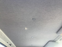 いすゞエルフコンテナ専用車小型（2t・3t）[写真28]