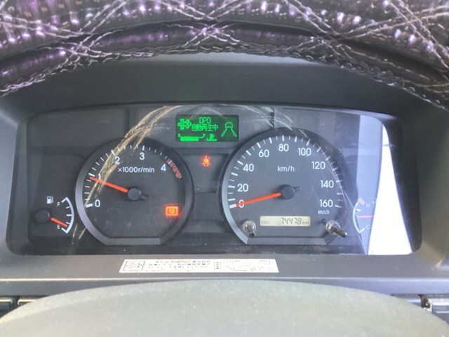 いすゞエルフコンテナ専用車小型（2t・3t）[写真29]