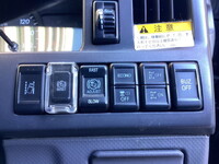 いすゞエルフコンテナ専用車小型（2t・3t）[写真34]