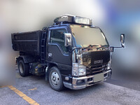 いすゞエルフコンテナ専用車小型（2t・3t）[写真04]