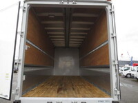 いすゞフォワードアルミウイング中型（4t）[写真08]