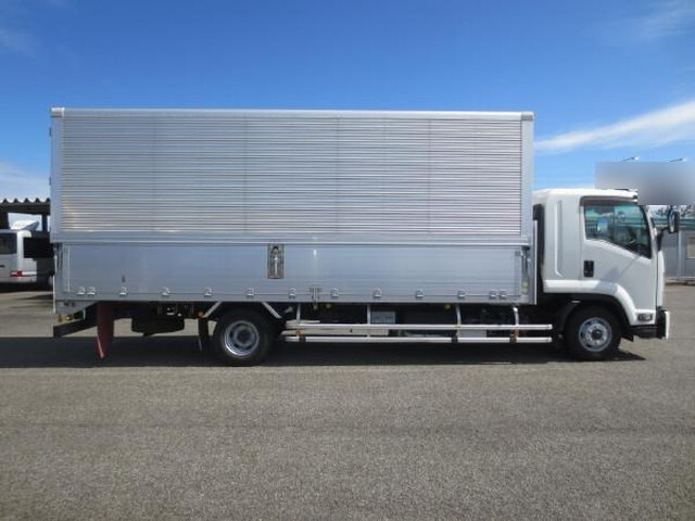 いすゞフォワードアルミウイング中型（4t）[写真07]