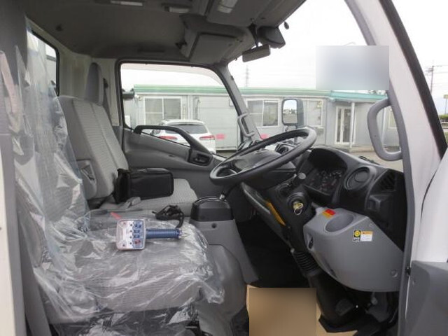 日野デュトロクレーン付小型（2t・3t）[写真12]