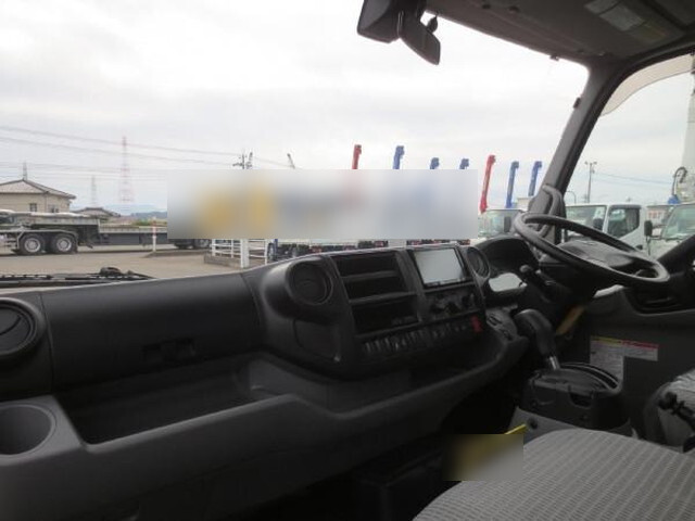 日野デュトロクレーン付小型（2t・3t）[写真13]