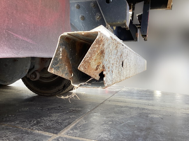 三菱ふそうスーパーグレートダンプ大型（10t）[写真20]