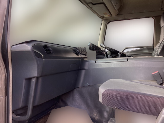 三菱ふそうスーパーグレートダンプ大型（10t）[写真30]