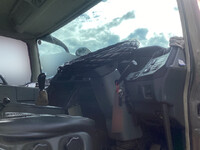 三菱ふそうスーパーグレートダンプ大型（10t）[写真32]